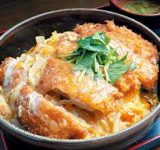 「そば屋のカツ丼」「パン屋のケーキ」←こういうの