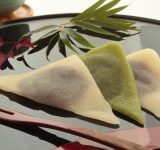 東京「ひよこ！」名古屋「ういろう！」京都「八ツ橋！」大阪「・・・」