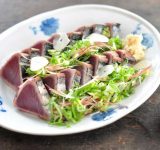 高知のカツオタタキ旨すぎやろ